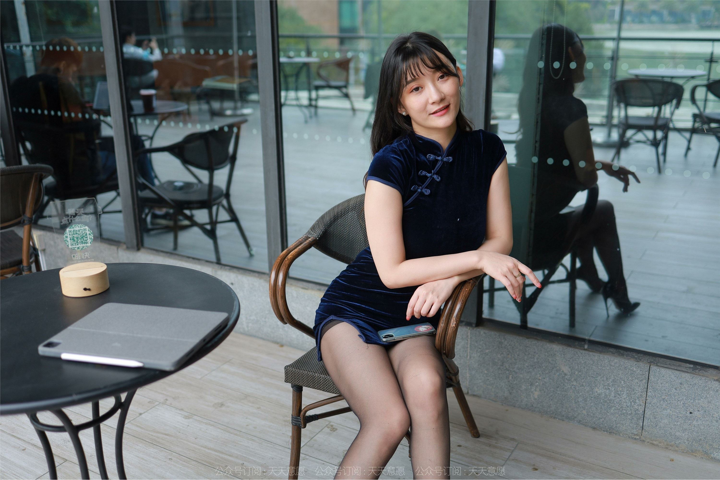 IESS异思趣向  2022.05.04 丝享家 1078：秋秋《高叉旗袍嘿丝》